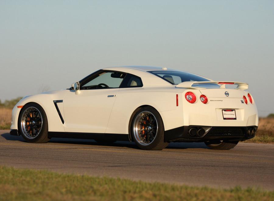  Nissan GT-R Godzilla 700 by Hennessey 2008 года  (фото 6 из 6)